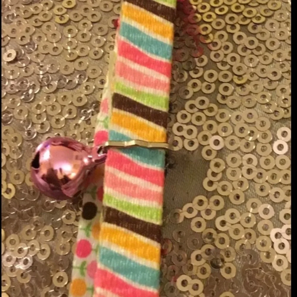 🌸Ⓜ️✔️Bundle of colorful, sequined patterned , NWT collars. X small